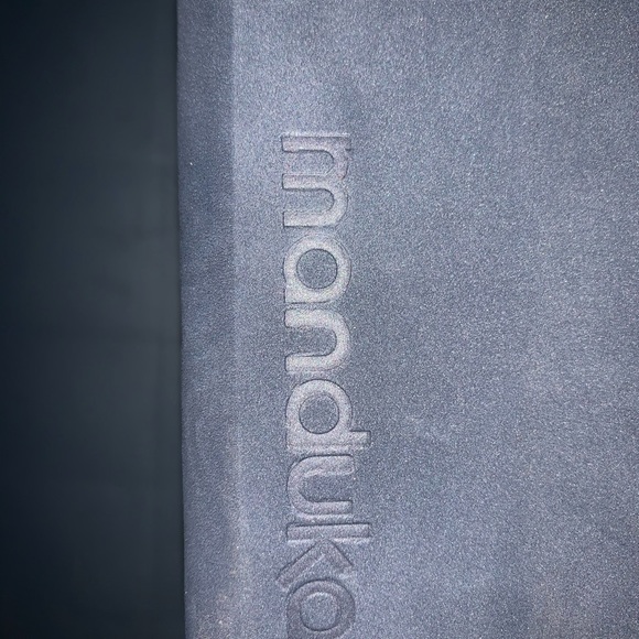 Yoga blocks (recycled foam) - Picture 1 of 4